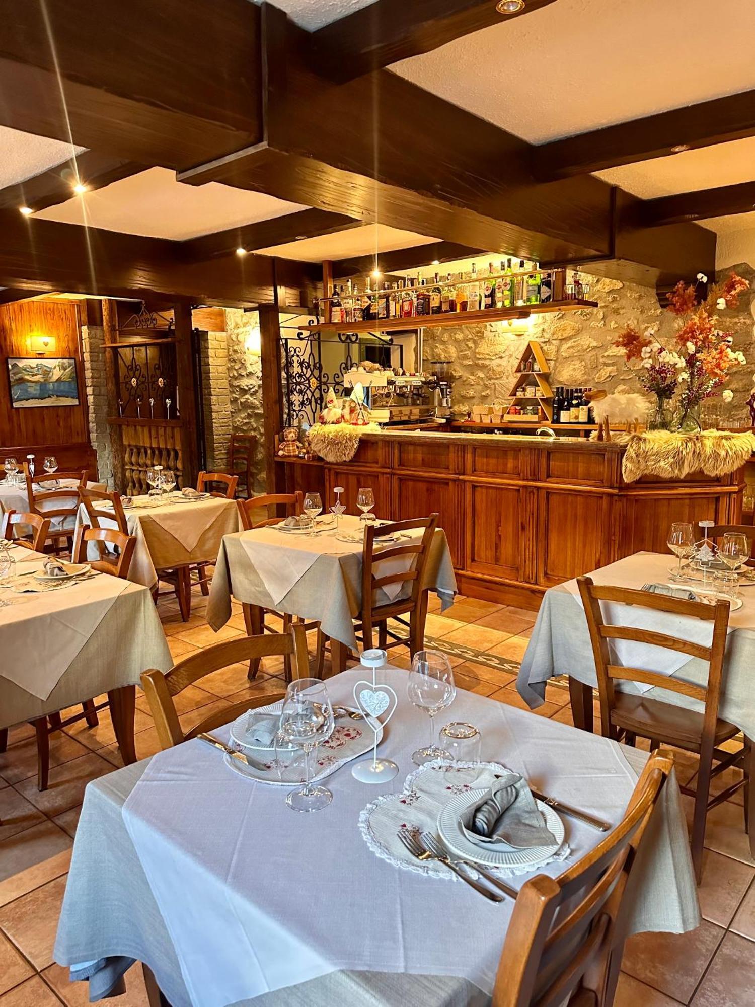 Hotel Stella Del Nord Courmayeur Luaran gambar
