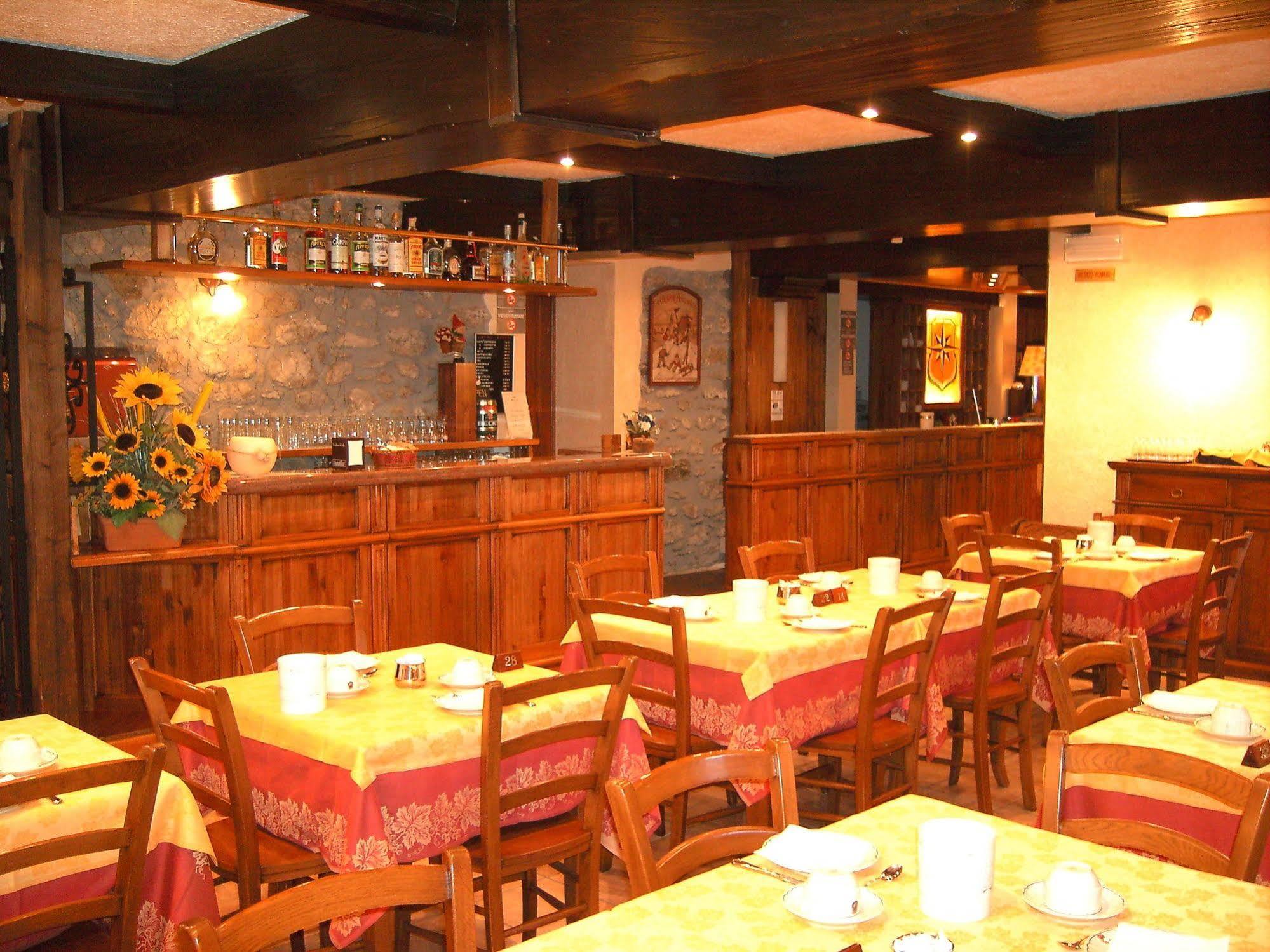 Hotel Stella Del Nord Courmayeur Luaran gambar