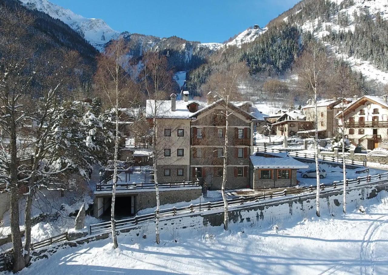Hotel Stella Del Nord Courmayeur Luaran gambar